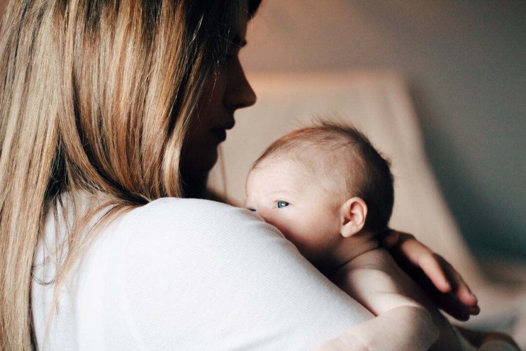 Experts are calling for better mental health support for people undergoing fertility treatments. (Hollie Santos/Unsplash)