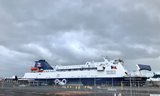 P&O Uses Indian Seafarers ‘Earning Less Than £2 an Hour’ After Sacking UK Staff