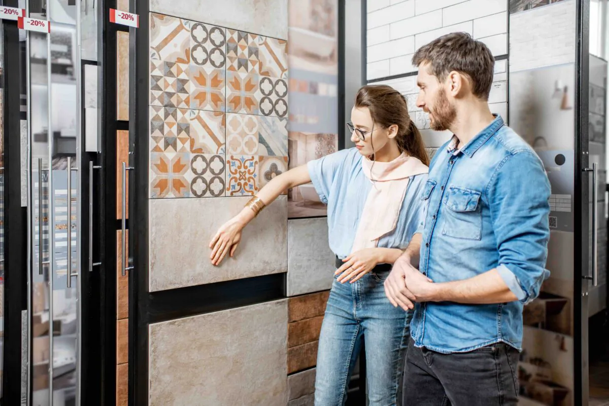 Adding decorative tile or changing the existing tile pattern can dramatically enhance the entire bathroom. (RossHelen/Shutterstock)