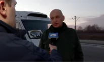 Volunteers Bring Goods to Ukrainians