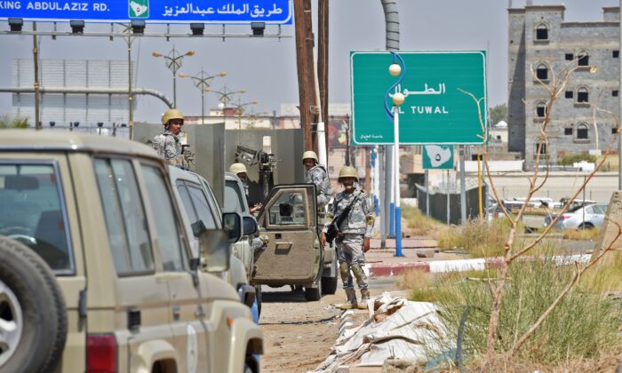 Saudi border guards stand guard in the closed al-Tuwal border crossing with Yemen in the southern Jizan province on Oct. 3, 2017. (FAYEZ NURELDINE/AFP via Getty Images)
