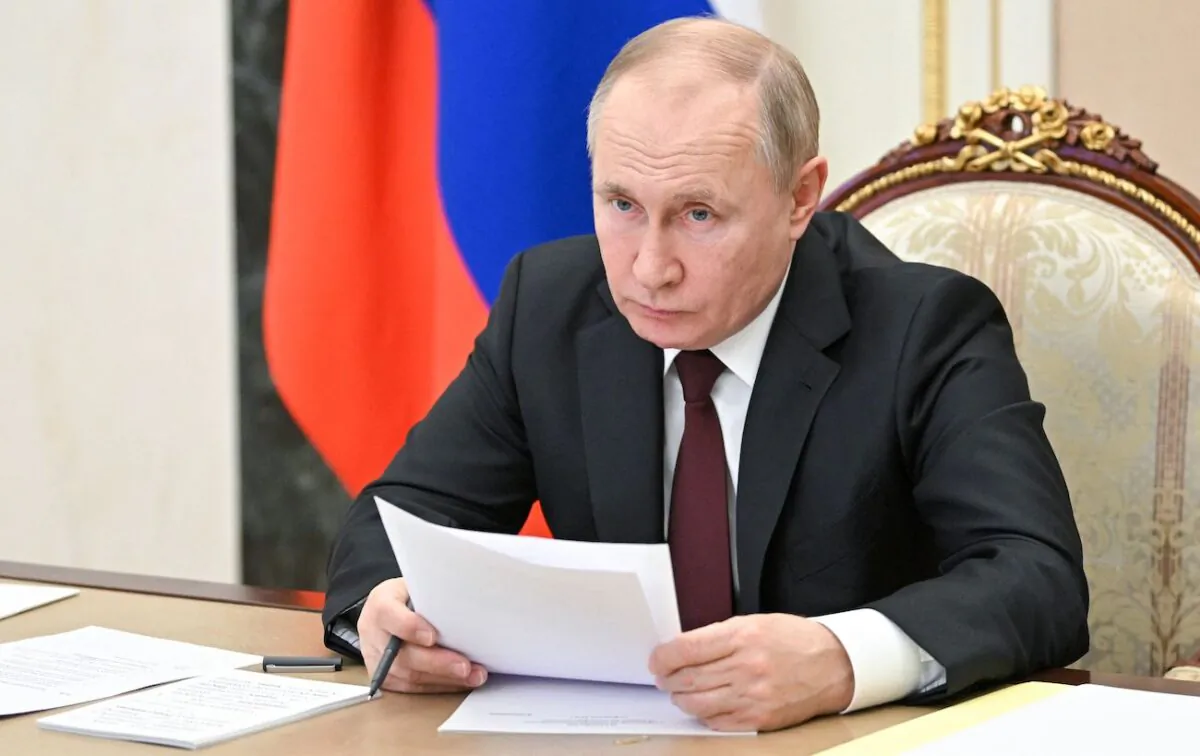 Russia's President Vladimir Putin chairs a meeting on economic issues in Moscow, on Feb. 17, 2022. (Alexey Nikolsky/Sputnik/AFP via Getty Images)