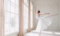 How to Get Slim and Toned Ballerina Legs