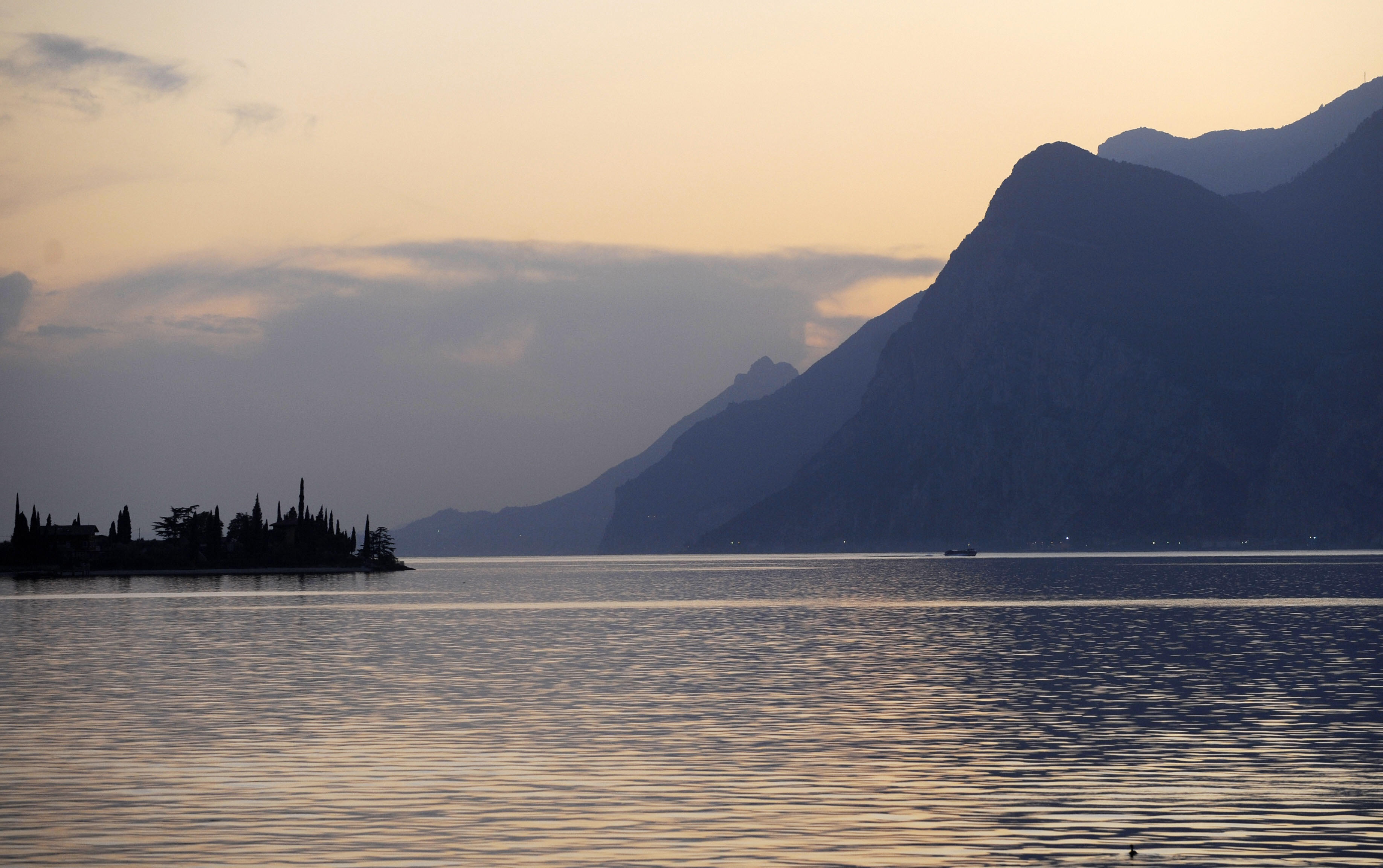 2 Germans Convicted in Italy in Fatal Lake Garda Boat Crash - Vimarsana News