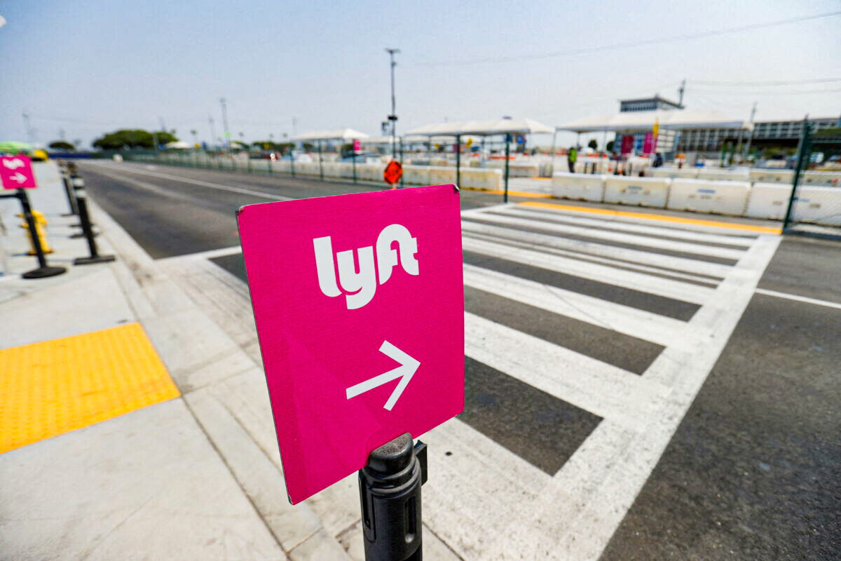 NextImg:Lyft Slashes Over 1,000 Jobs, 26 Percent of Its Workforce