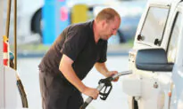 Australians Continue to Endure Record High Petrol Prices as Russia-Ukraine War Drags on