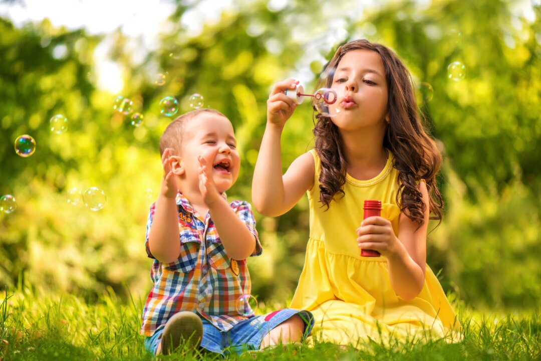 It's good to instill habits of simplicity early on in this world full of choices, efficiency, busyness, and constant stimulation. (Ivanko80/Shutterstock)