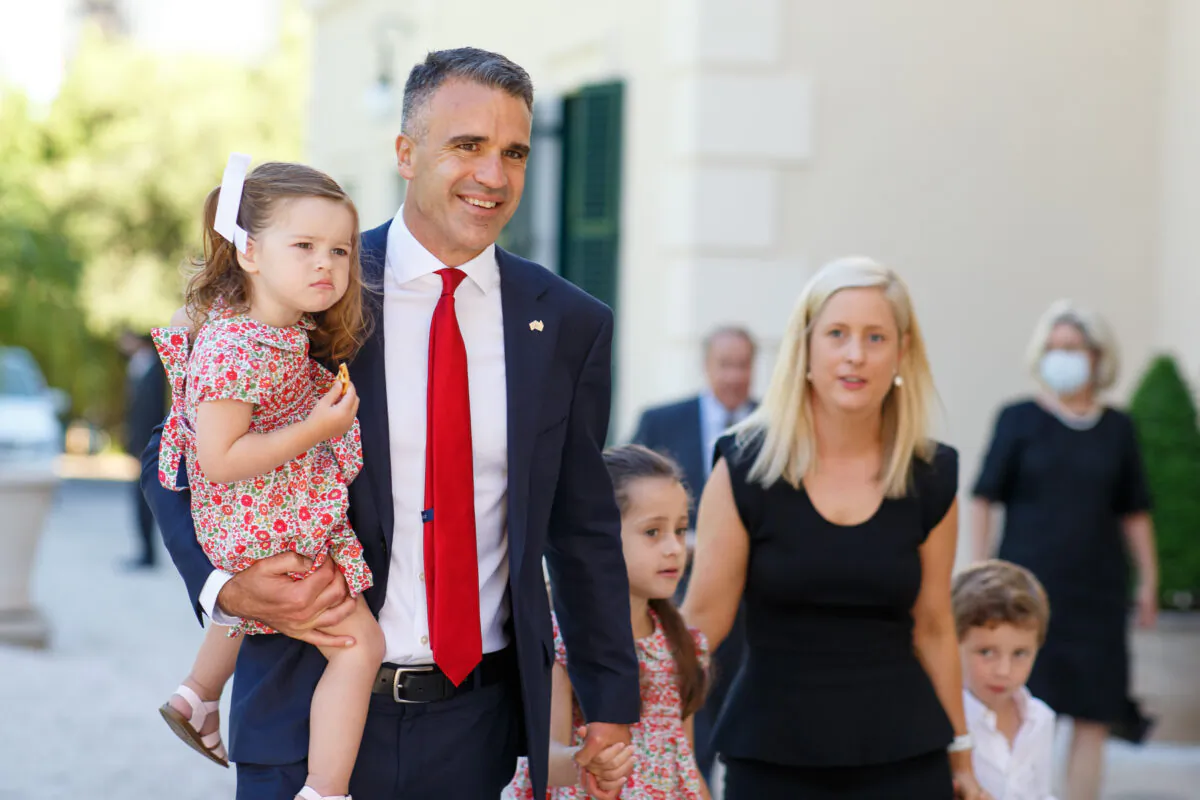 Incoming SA Premier Peter Malinauskas arrives with his wife Annabel and three children, Sophie, Jack and Eliza at Government House in Adelaide, Australia, on March 21, 2022. (AAP Image/Matt Turner)