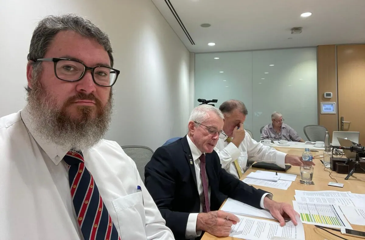 Liberal MP George Christensen (L) with One Nation Sen. Malcolm Roberts, chair of the Cross Party Inquiry into the Australian Government's Response to COVID-19, on March 23, 2022. (George Christensen/Supplied)