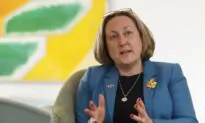 British Minister Hopes for Free Trade Deal With Canada Within a Year