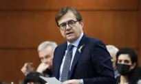 Canada to Hike Oil, Gas Output 300,000 Barrels a Day to Help Displace Russian Fuel