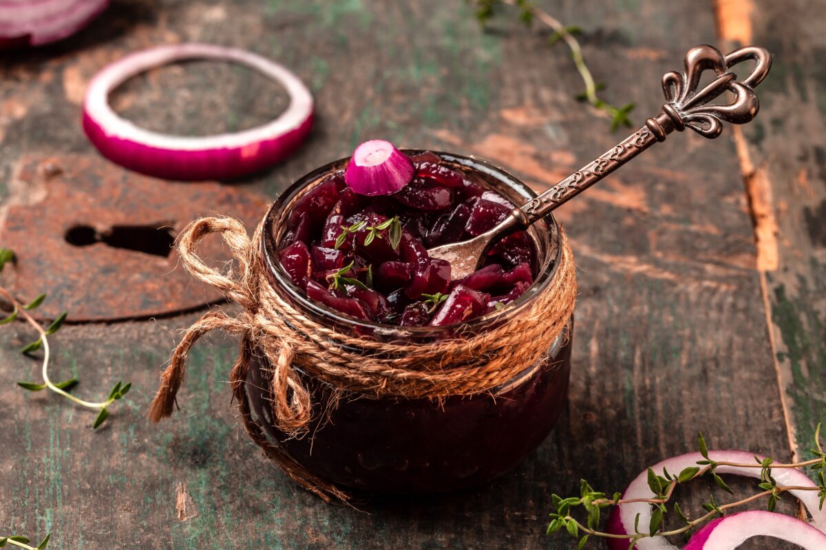 Onion chutney is a natural pair with cheese or in sandwiches, but it is also great with meats or in burgers. (sweet marshmallow/Shutterstock)