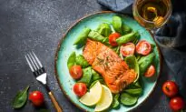 How a Keto Diet Helped Me Lose 25 Pounds in 2 Months — Even Over the Holidays