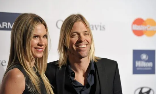 Foo Fighters Drummer Taylor Hawkins Dead at 50