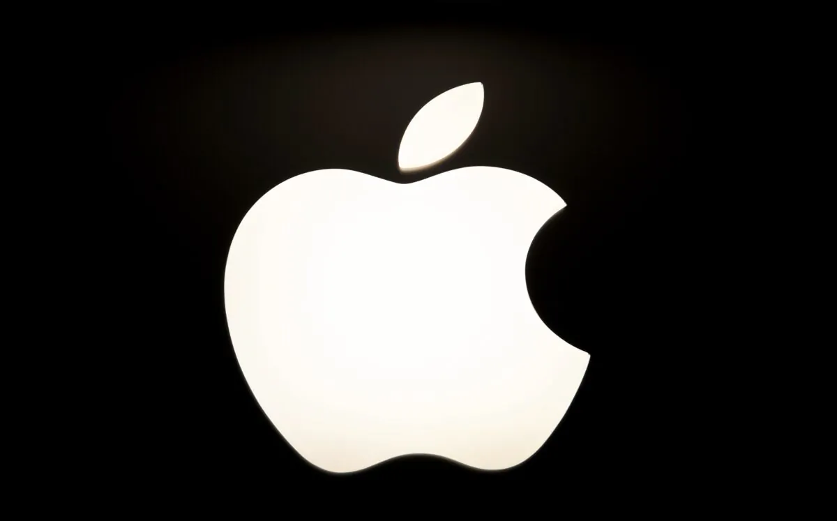 The logo for Apple at a store at Tysons Corner mall in Tysons Corner, Virginia, on Nov. 26, 2010.  (Karen Bleier/AFP via Getty Images)