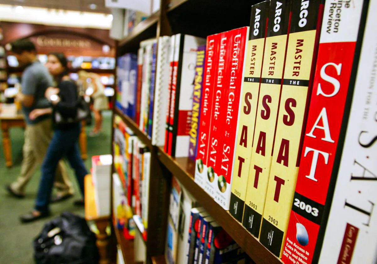 SAT test preparation books sit on a shelf at a store in New York City, in this file photo. (Mario Tama/Getty Images)