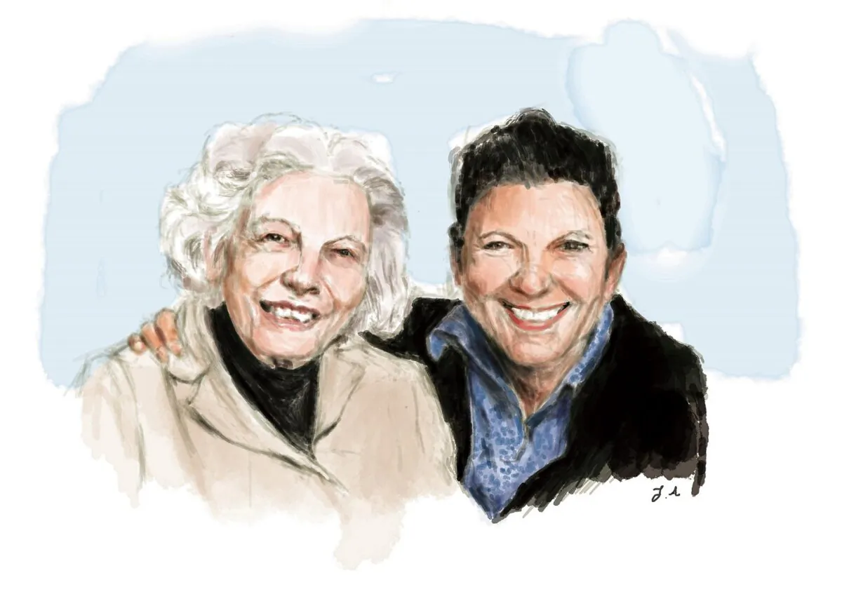 The author and her mother. (Jens Almroth/The Epoch Times)