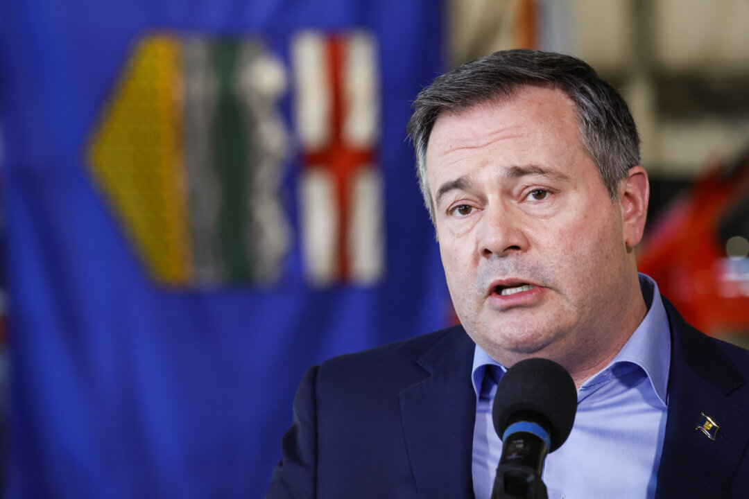 Alberta to Fight ‘Catastrophic’ Federal Emissions Reduction Plan: Jason Kenney