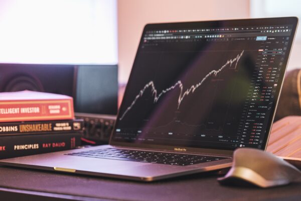 Laptop stock charts