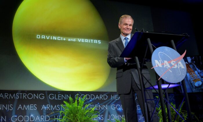 NASA Administrator Bill Nelson talks to the agency's workforce at NASA headquarters in the Mary W. Jackson Building in Washington on June 2, 2021. (Bill Ingalls/NASA via Getty Images)