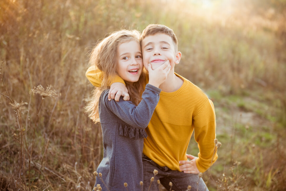 One of the greatest benefits of homeschooling, Sarah Miller found, was the bonding between siblings. (Iren_Geo/Shutterstock)