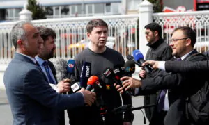 Zelenskyy Dismisses Russian Military Pullback; NIH Deleted Info from Wuhan Lab, Watchdog Finds | NTD News Today