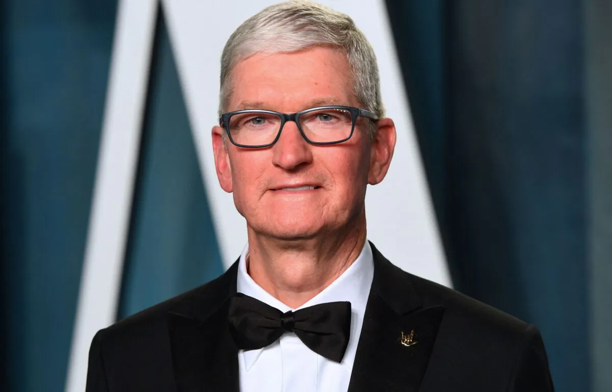CEO of Apple Tim Cook attends the 2022 Vanity Fair Oscar Party following the 94th Oscars at the The Wallis Annenberg Center for the Performing Arts in Beverly Hills, Calif., on March 27, 2022. (Patrick T. Fallon/AFP via Getty Images)