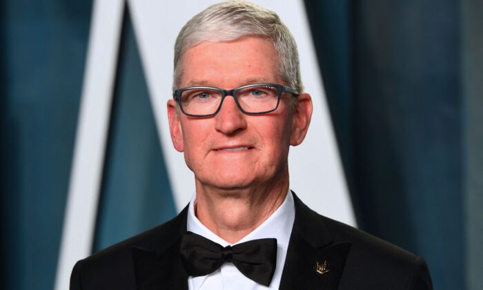 CEO of Apple Tim Cook attends the 2022 Vanity Fair Oscar Party following the 94th Oscars at the The Wallis Annenberg Center for the Performing Arts in Beverly Hills, Calif., on March 27, 2022. (Patrick T. Fallon/AFP via Getty Images)