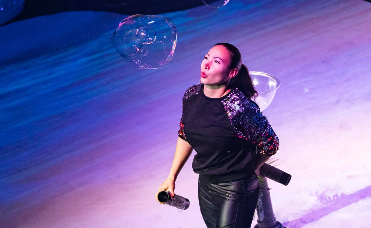 Artist Melody Yang performs at Discovery Cube in Santa Ana, Calif., on March 31, 2022. (John Fredricks/The Epoch Times)