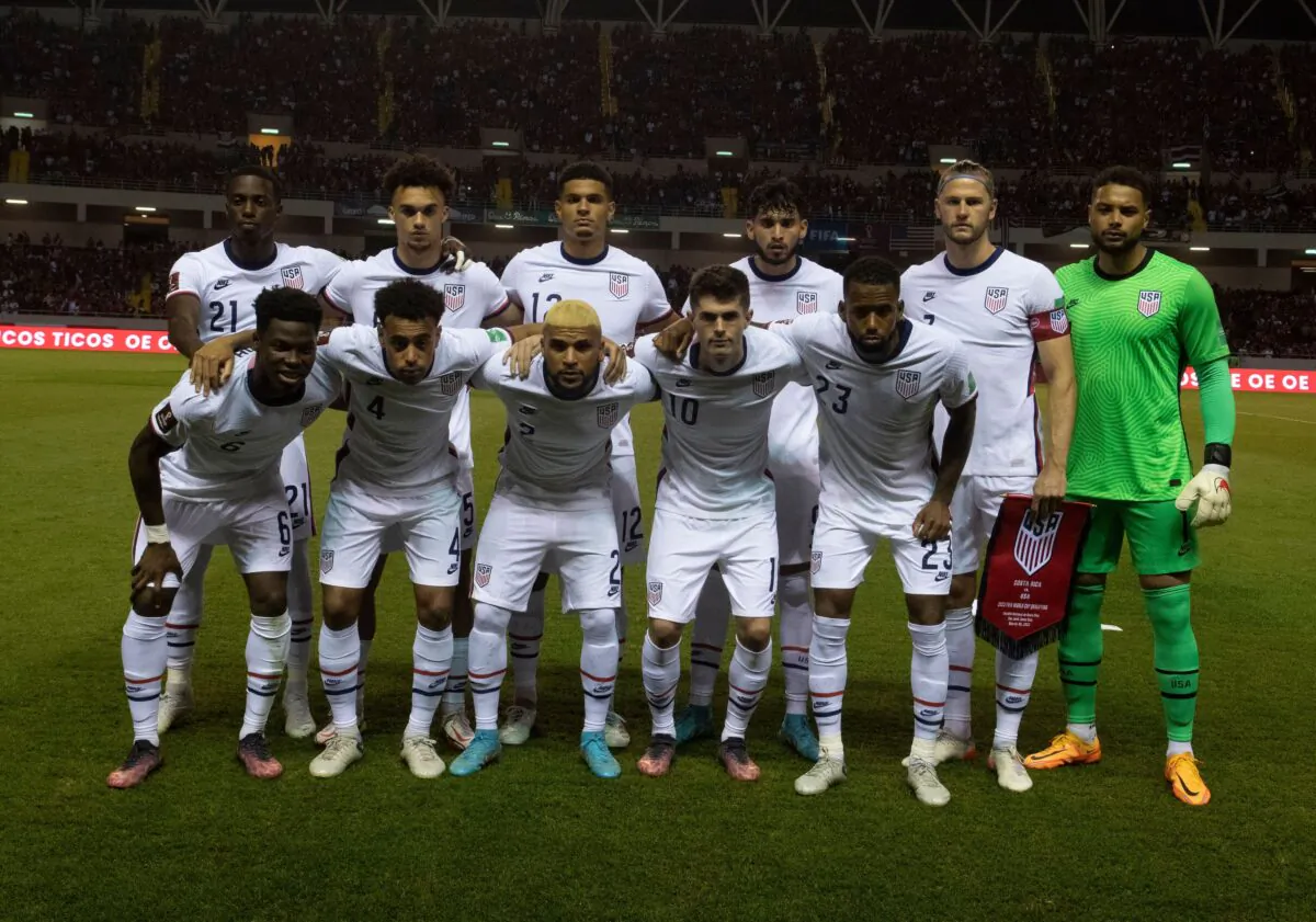 USA's players pose before their FIFA World Cup Qatar 2022 Concacaf qualifier match against Costa Rica at the National Stadium, in San Jose, Costa Rica, on March 30, 2022. (Ezequiel Becerra/ Getty Images)