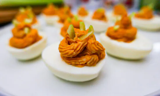 Buffalo Chicken Deviled Eggs