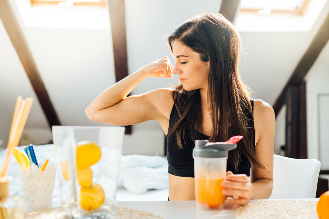 It pays to stay “topped up” on vitamin C. (eldar nurkovic/Shutterstock)