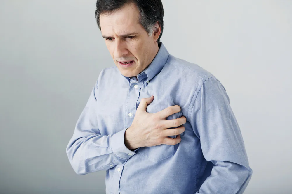 A new Australian study will determine whether a cardiac CT scan can replace invasive coronary angiography as an investigative tool in mild heart attacks. (Shutterstock)