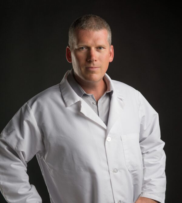 [Image: Mike-Adams-lab-coat-600x668.jpg]