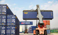 Chinese Regime Locks Down World’s Largest Wholesale Hub Under Its ‘Zero-COVID’ Policy