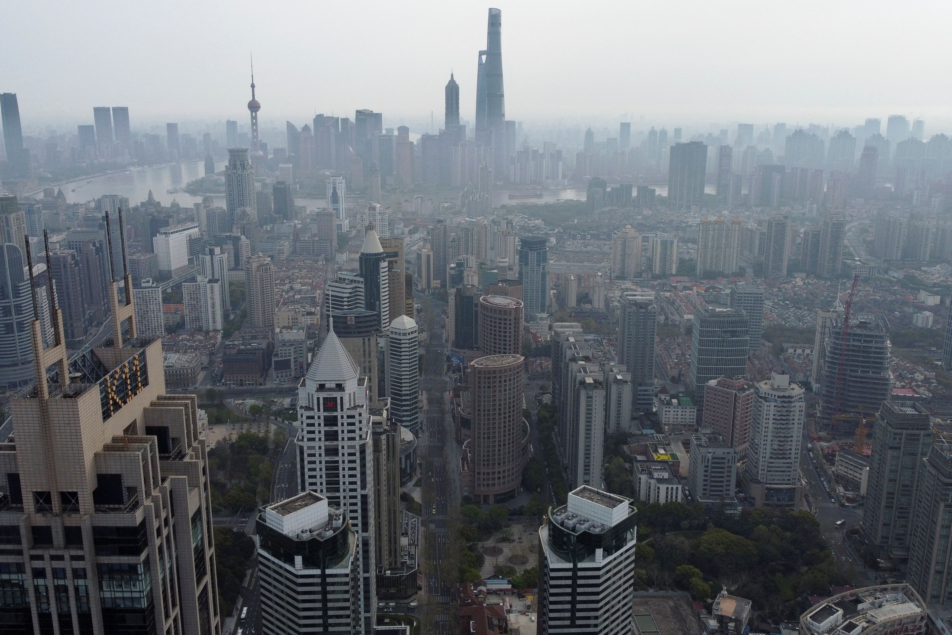 Shanghai COVID-19 Curbs Prompt Half of US Firms in China to Cut Revenue Forecasts: Survey - Vimarsana News