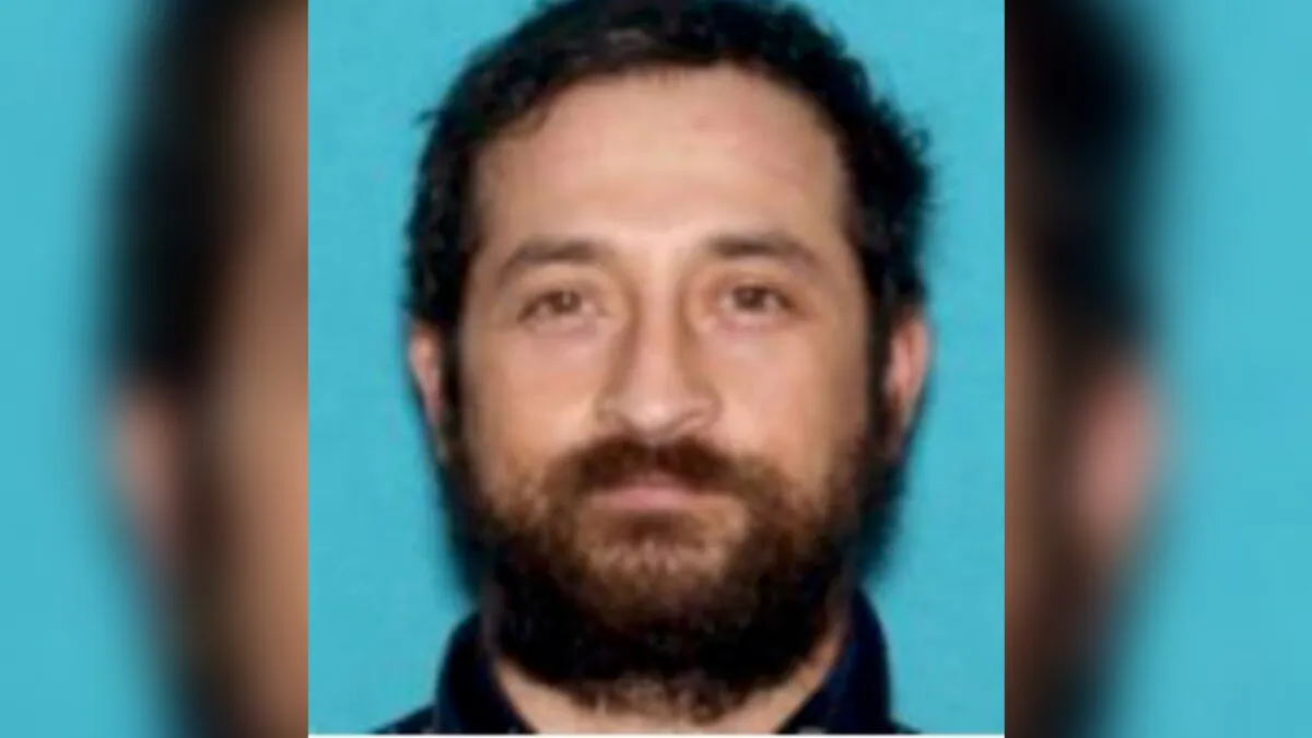 Oscar Alejandro Hernandez in an undated photo.  (Courtesy of Los Angeles Police Department vis AP)