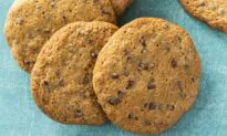 Using Just the Right Ingredients Keeps These Cookies Crisp