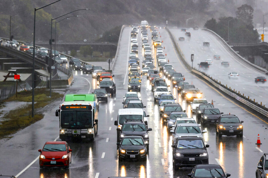 Biden Admin Reverses Trump Fuel Efficiency Rules, New Vehicles Must Average 49 Miles per Gallon by 2026