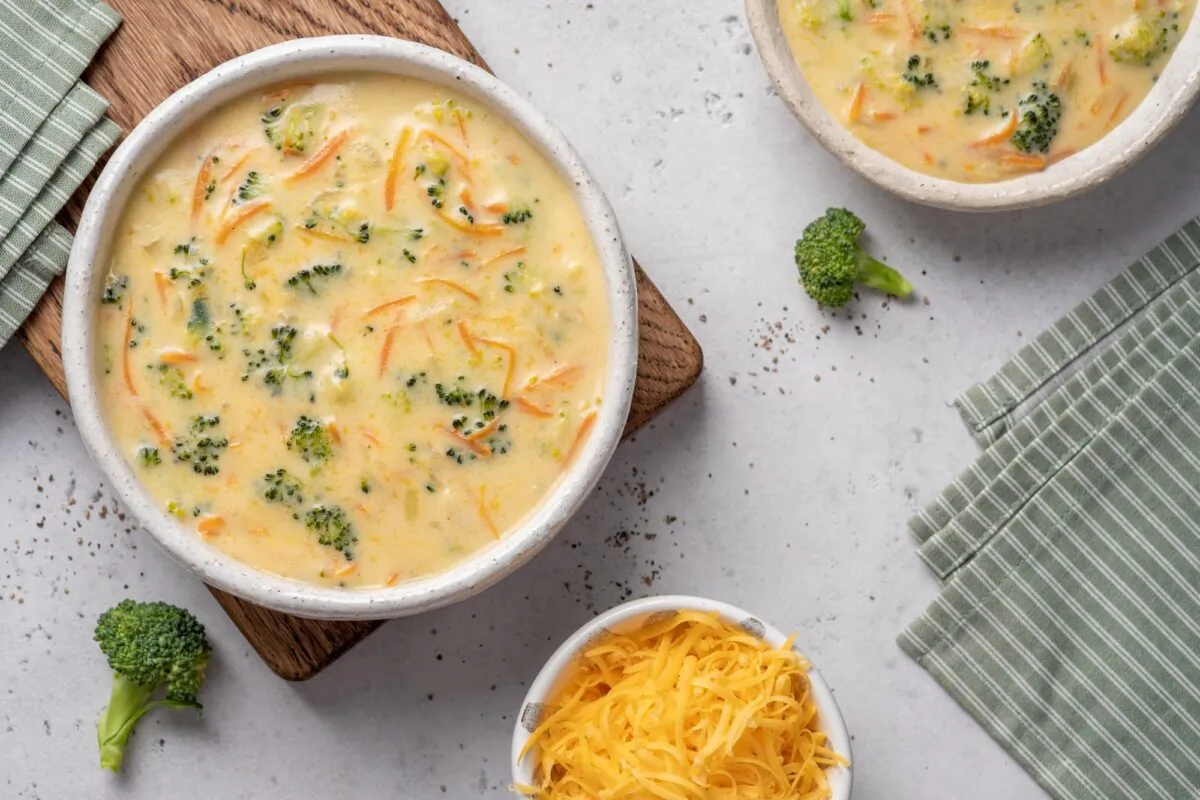 The Panera copycat broccoli cheddar soup. (Elena Shashkina/Shutterstock)