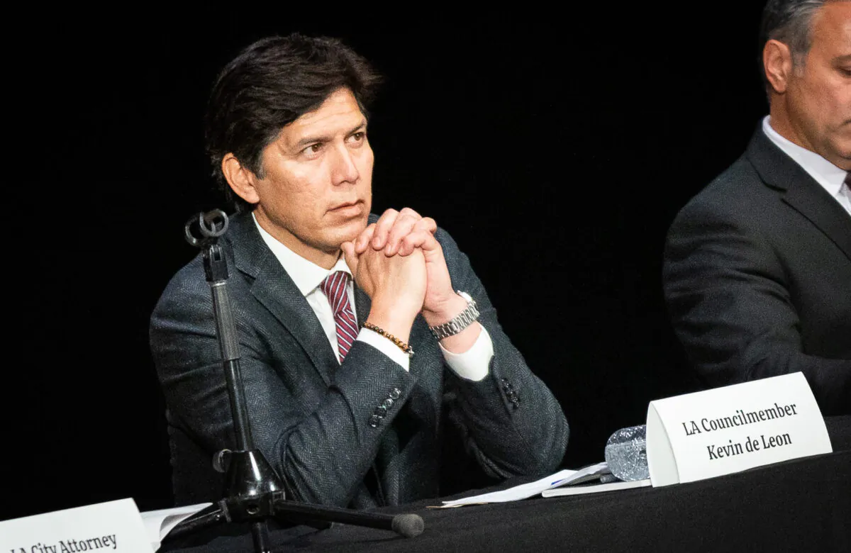 Los Angeles City Councilman Kevin de Leon speaks in San Pedro, Calif., on Feb. 27, 2022. (John Fredricks/The Epoch Times)