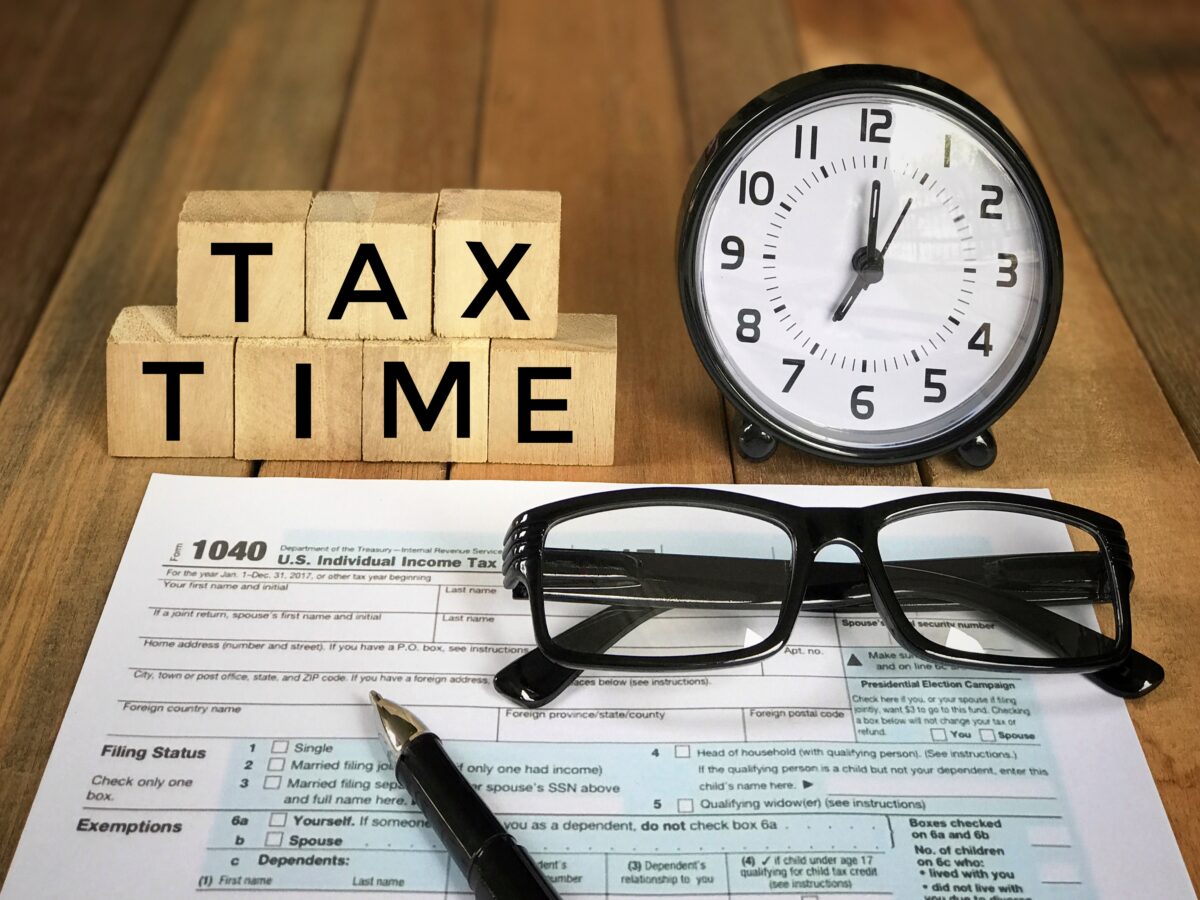 File the tax return on time. (Coompia77/Shutterstock)