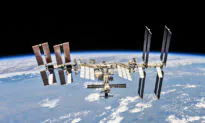 Change of Command Ceremony Takes Place on ISS