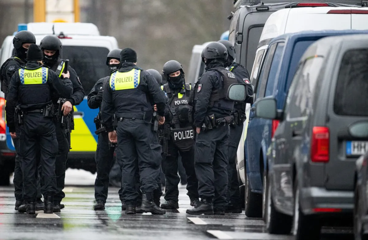 Armed police forces in Hamburg, northern Germany, on Feb. 1, 2022. (Daniel Reinhardt/AFP via Getty Images)