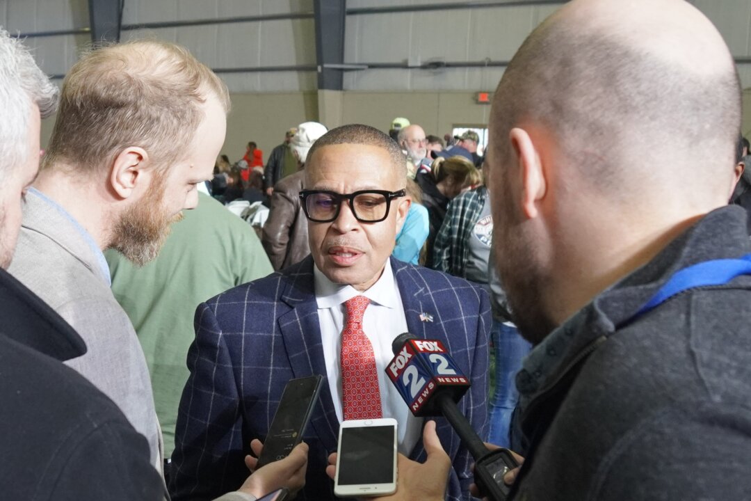 Signature Problems May Invalidate Nominating Petitions in Michigan