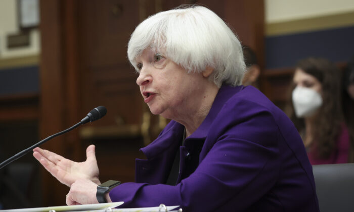 U.S. Treasury Secretary Janet Yellen testifies before the House Committee on Financial Services in Washington on April 6, 2022. (Win McNamee/Getty Images)