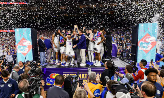 Kansas Jayhawks Beat North Carolina in Biggest Comeback in Championship History
