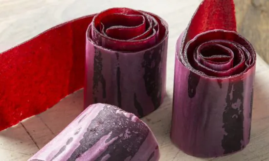 Once You Make Homemade Fruit Leather, You Might Never Buy the Packaged Stuff Again!