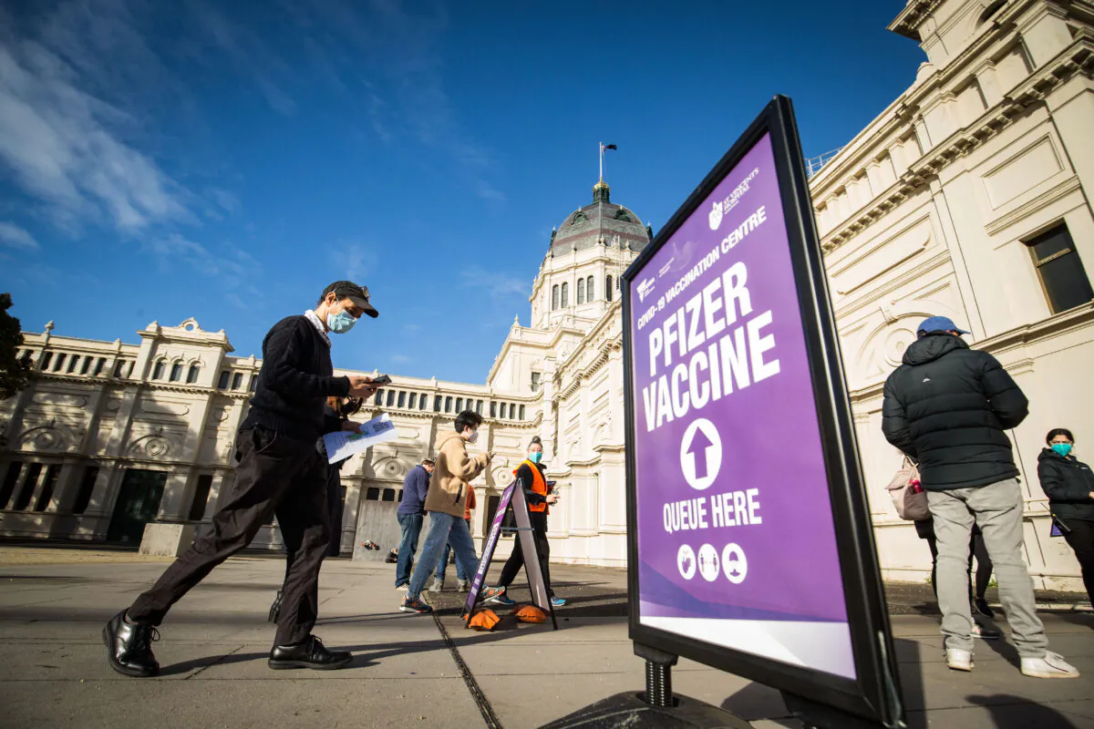 People are see outside the Royal Exhibition Building Vaccination Centre in Melbourne, Australia, on Aug. 25, 2021. (Darrian Traynor/Getty Images)