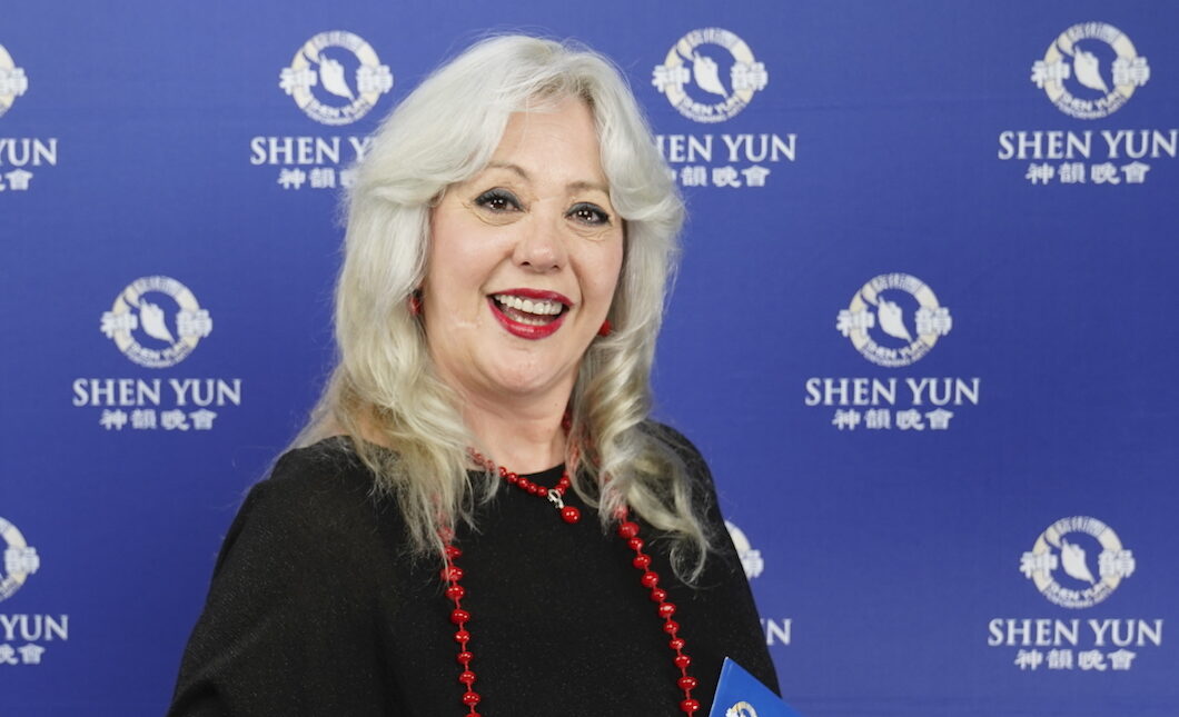 'Bravo': Actress, Producer, and Theatre Director Praises Shen Yun - Vimarsana News